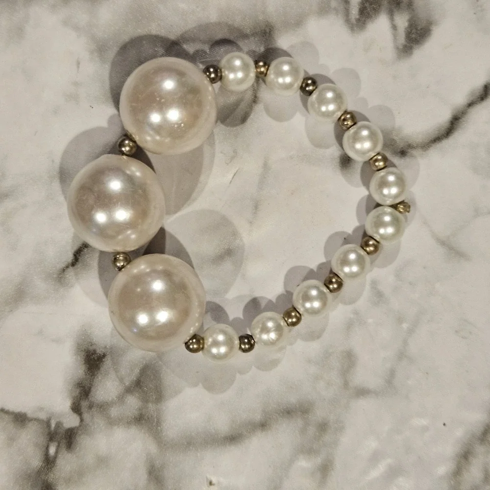 Girls Chunky Bead Bracelet Lot Patriotic Red White Blue &‎ White Pearl Stretch